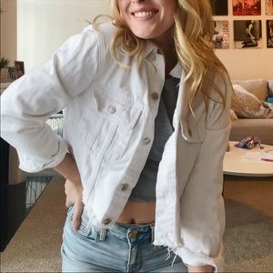 WHITE JEAN JACKET